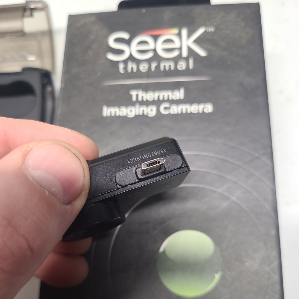 Used Seek Thermal Imaging Camera UW-AAA Android Devices w/ Macro Lens Attachment