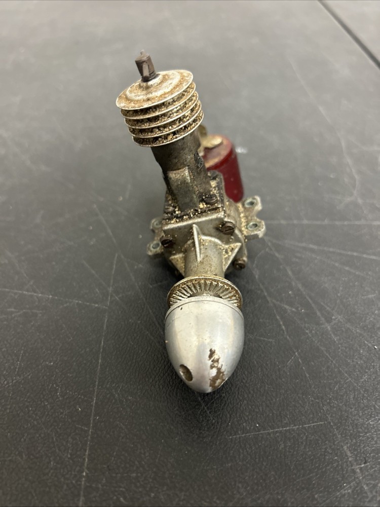 E.D 2.cc DIESEL MODEL AIRPLANE ENGINE M11