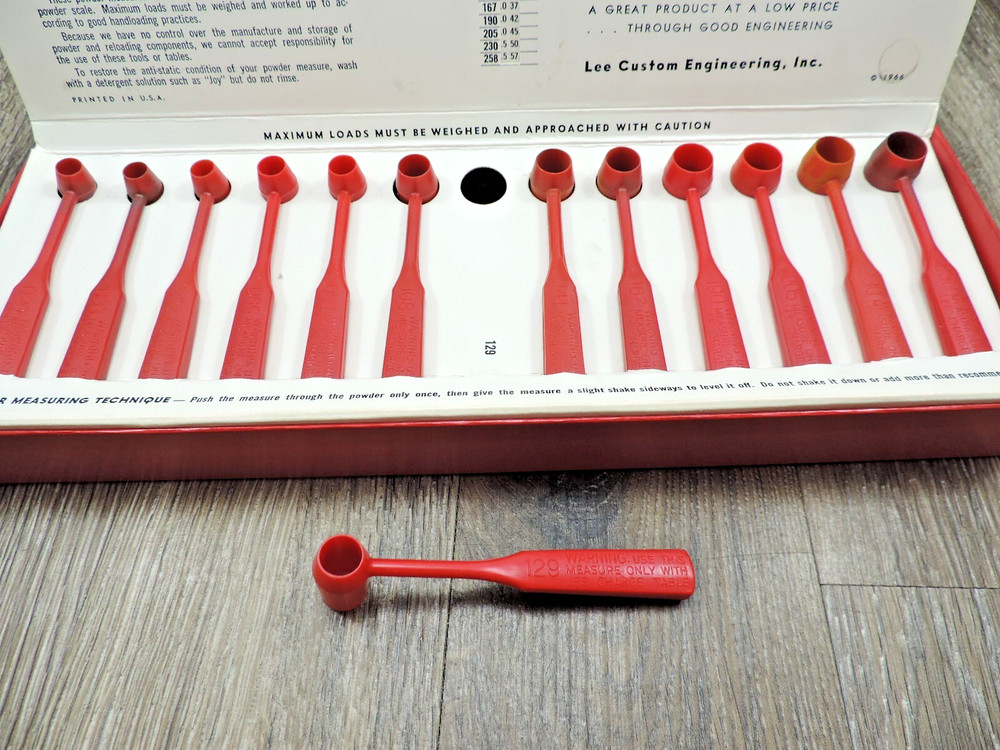 Lee Powder Measure Kit Red