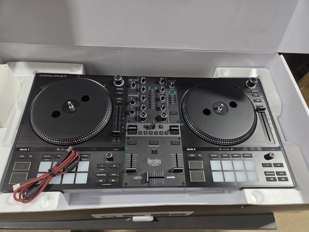 Hercules DJ Control Inpulse T7 2-Channel Motorized DJ Controller (B-Stock)