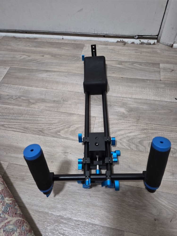 Neewer Camera Shoulder Rig