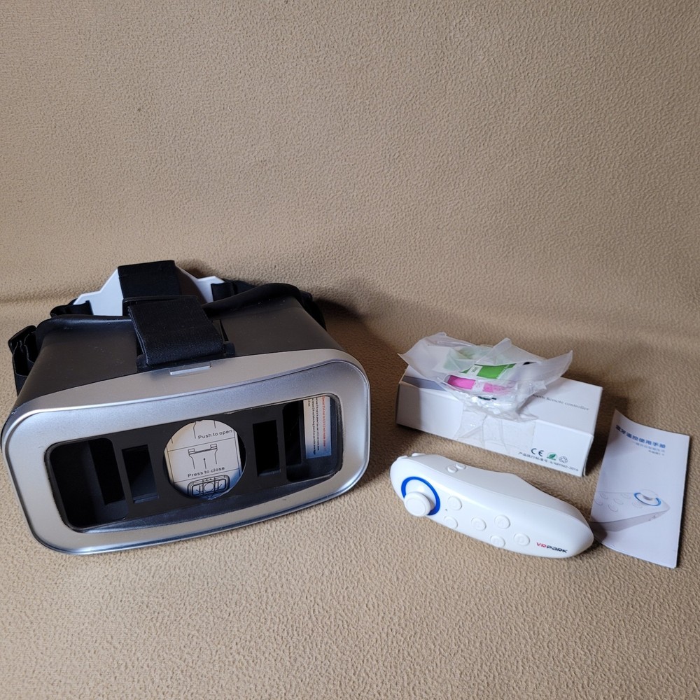 VR Park Virtual Reality Glasses Headset With Bluetooth Remote Controller