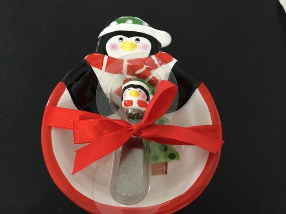 Ceramic Snowman Shaped Dish with Matching Small Spreader