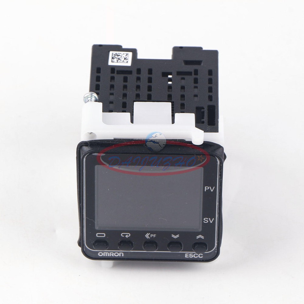 ONE Omron E5CC-RX2ASM-800 100-240VAC Temperature Controller