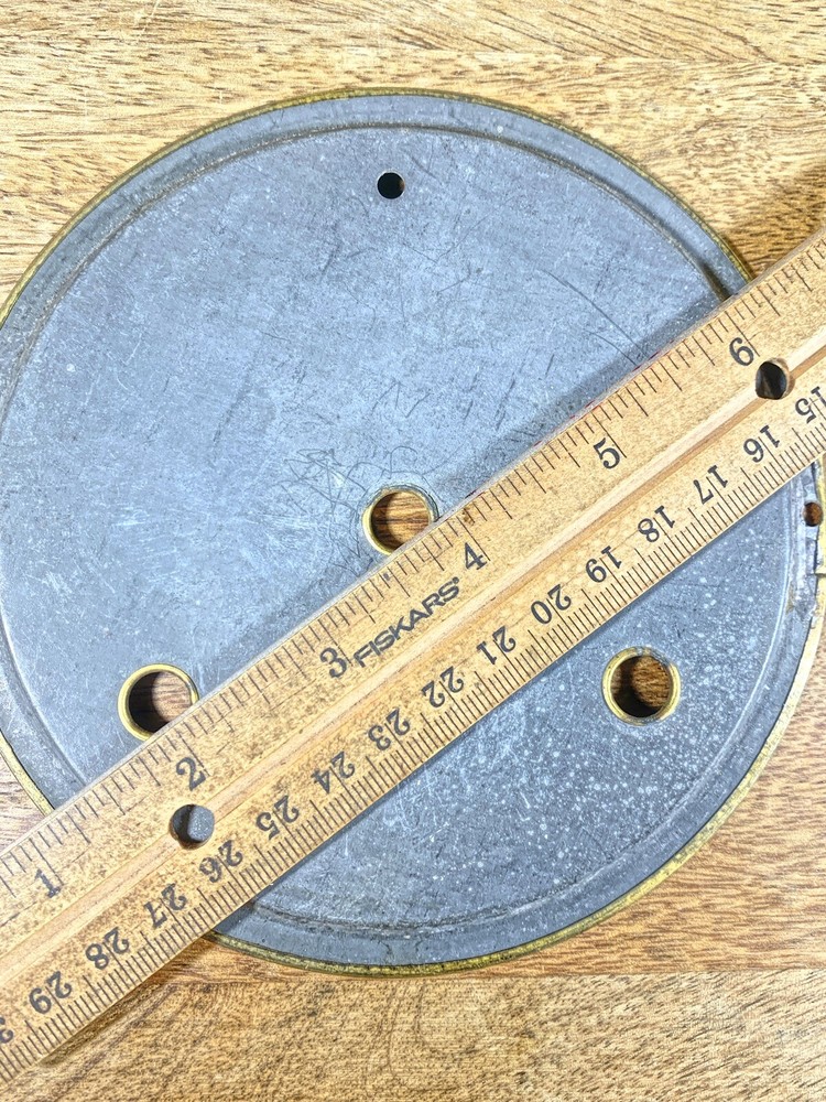 Old Waterbury 8 Day Clock Movement Dial Pan (K9981)