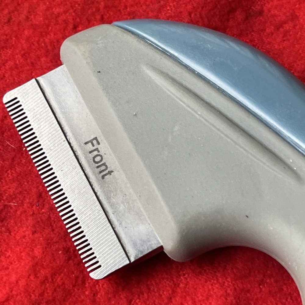Shed Ender Professional De-Shedding Tool (t66)