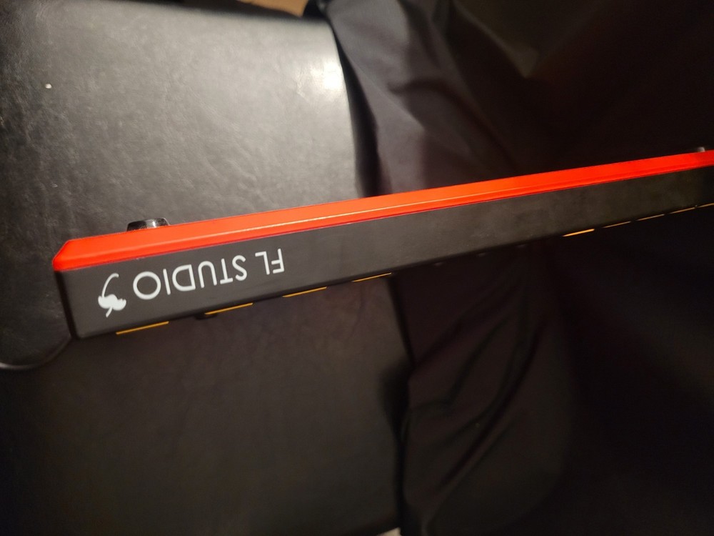 Akai Professional Fire USB Midi Pad Controller