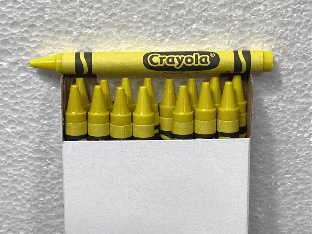 (16) Crayola Crayons (laser lemon) BULK