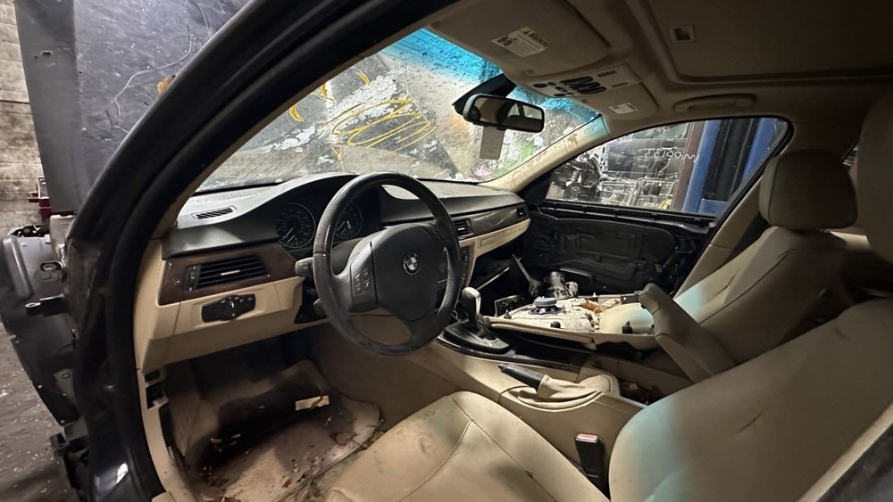 328I 2007 Third Brake Light OEM