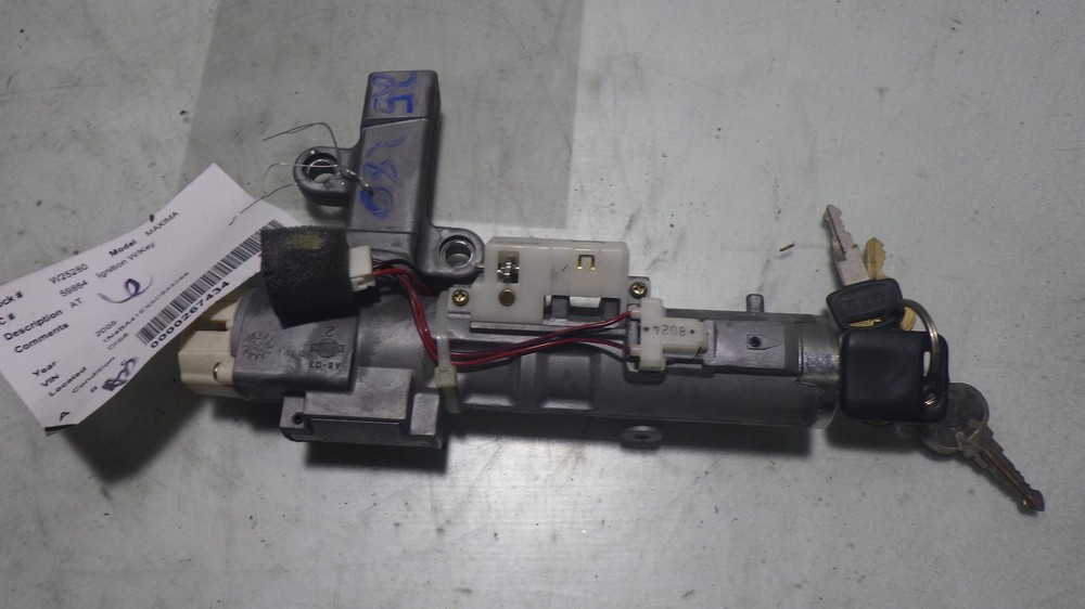 05 NISSAN MAXIMA Ignition W/Key