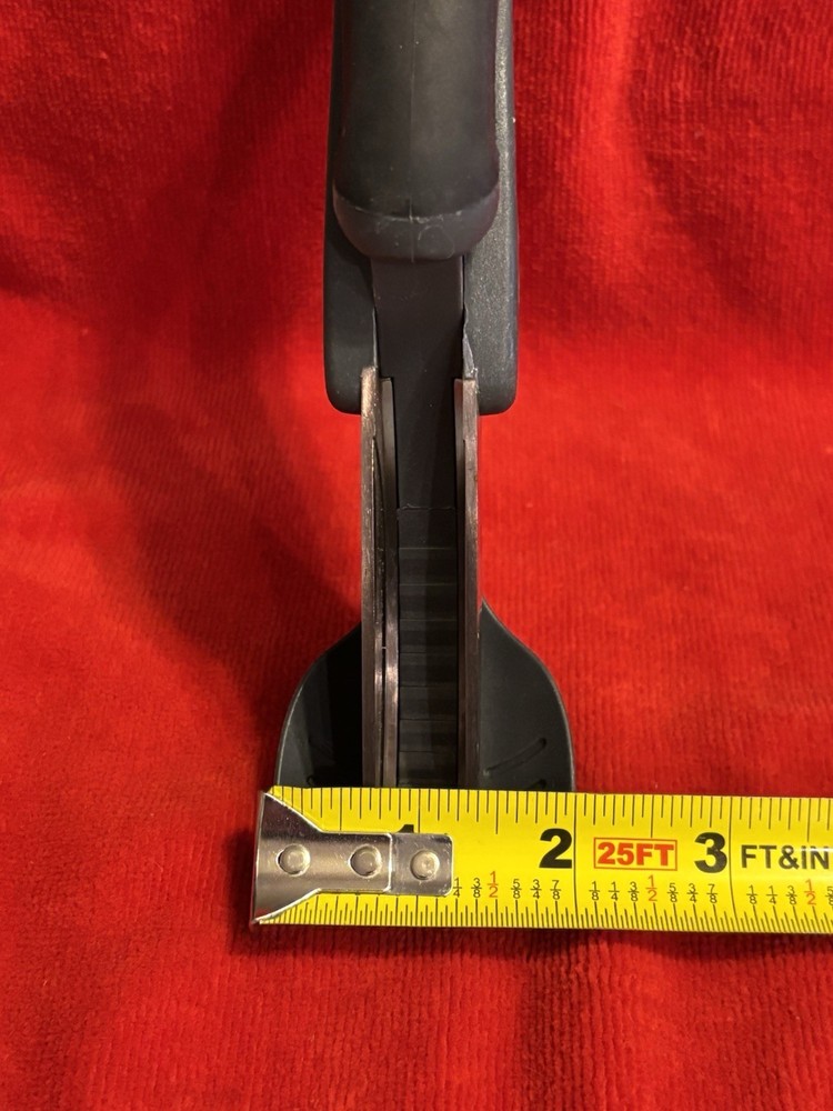 Pampered Chef Salad Chopper - Pre owned