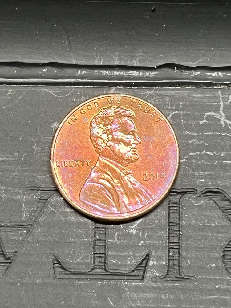 2014 Purple Toned Lincoln Cent