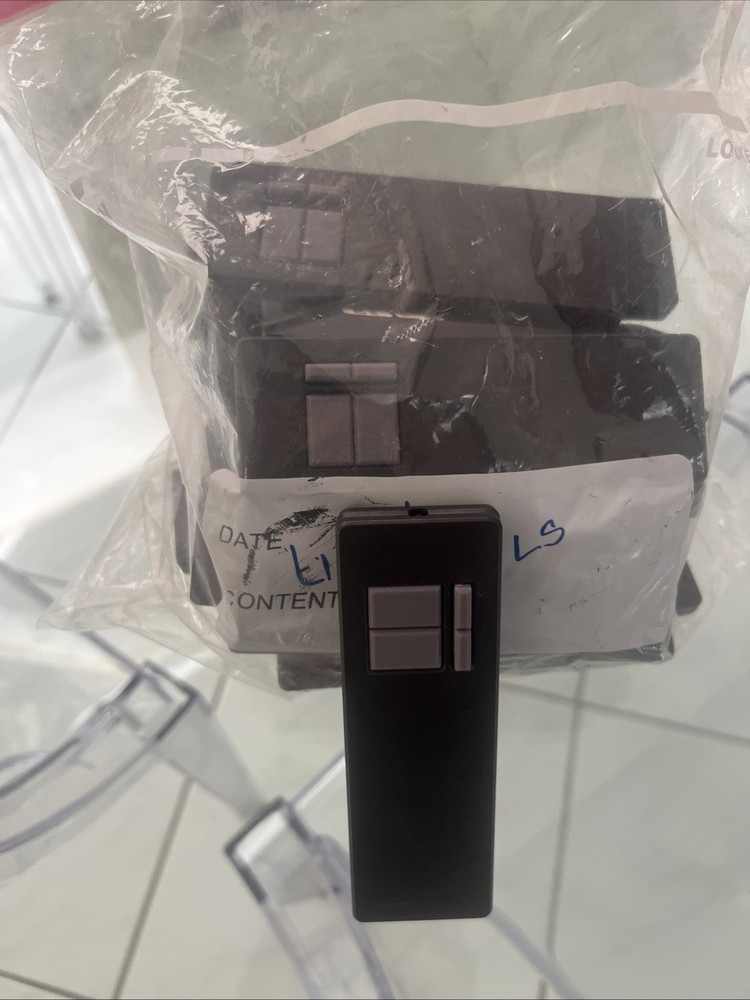 Lutron Telume TIR FSIT RP 3 Volt Programmable Wireless Remote Control Bulk (11)