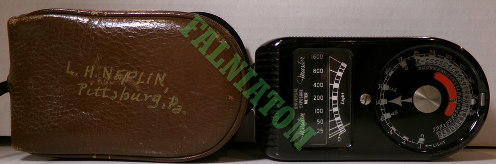 Vintage Weston Master Model 715 Universal Exposure Meter with Leather Case