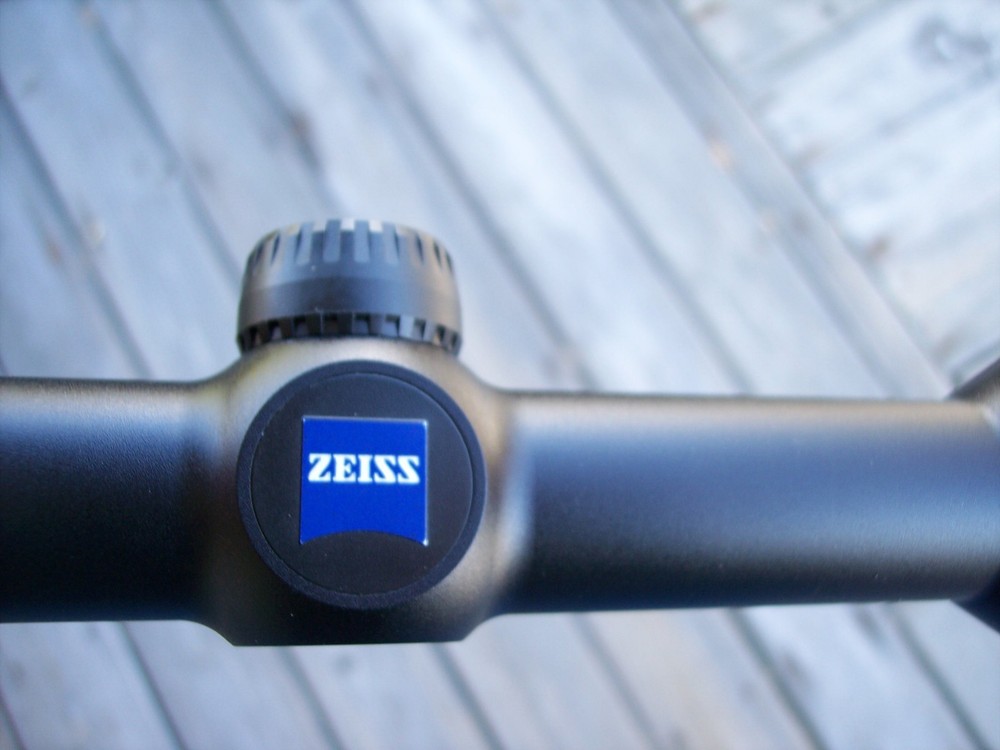 Zeiss Conquest 3.5-10x44 mm Rifle Scope ~Mint~