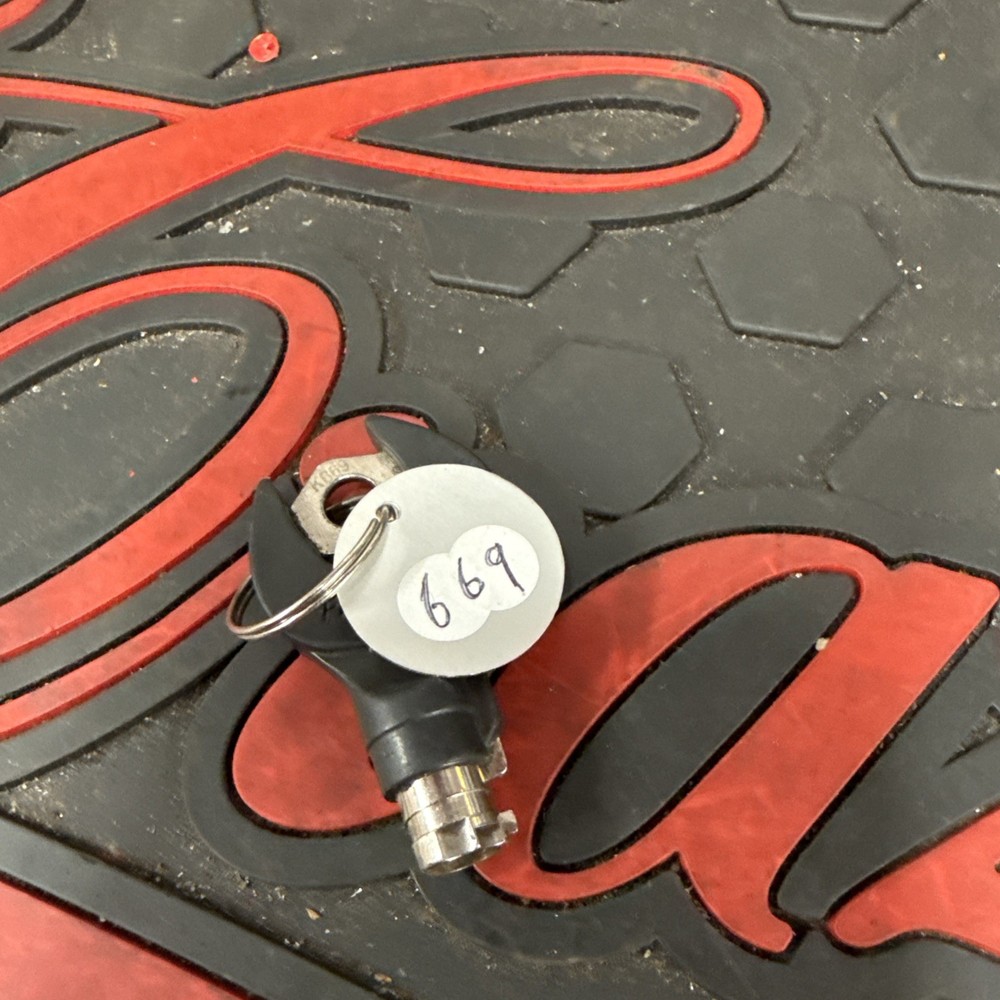 Snap-On Tools Tool Box Tool Storage Key K669