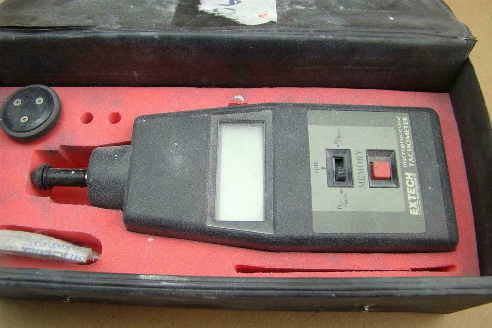 Extech Instruments Microprocessor Tachometer with Case