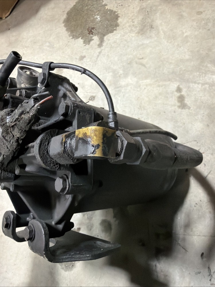 Bendix AD- Air Dryer D629090 Used