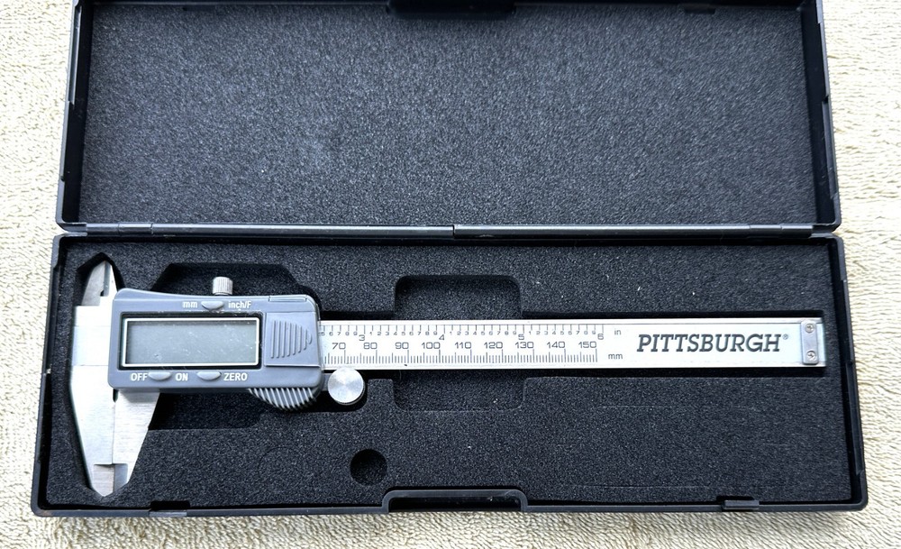 PITTSBURG ELECTRONIC 0-150MM DIGITAL CALIPER