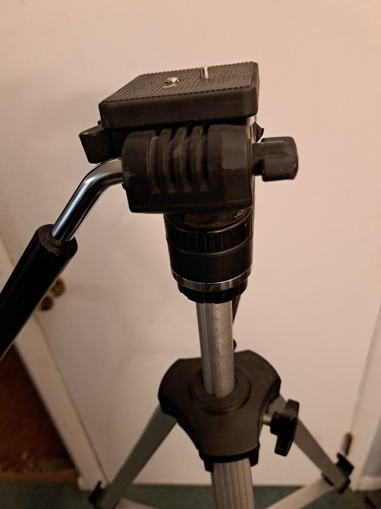 Hollywood Master FT Camera Tripod With Fluidtoro Panhead Nice Condition