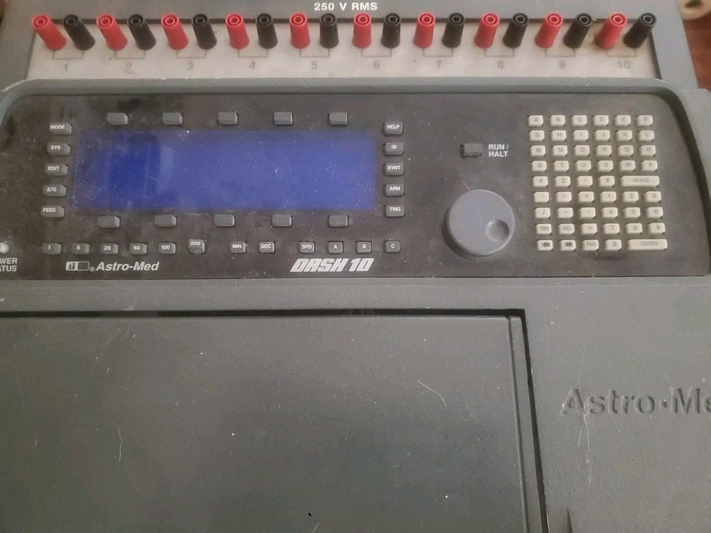 Astro-Med Dash 10 250v RMS Data Logger
