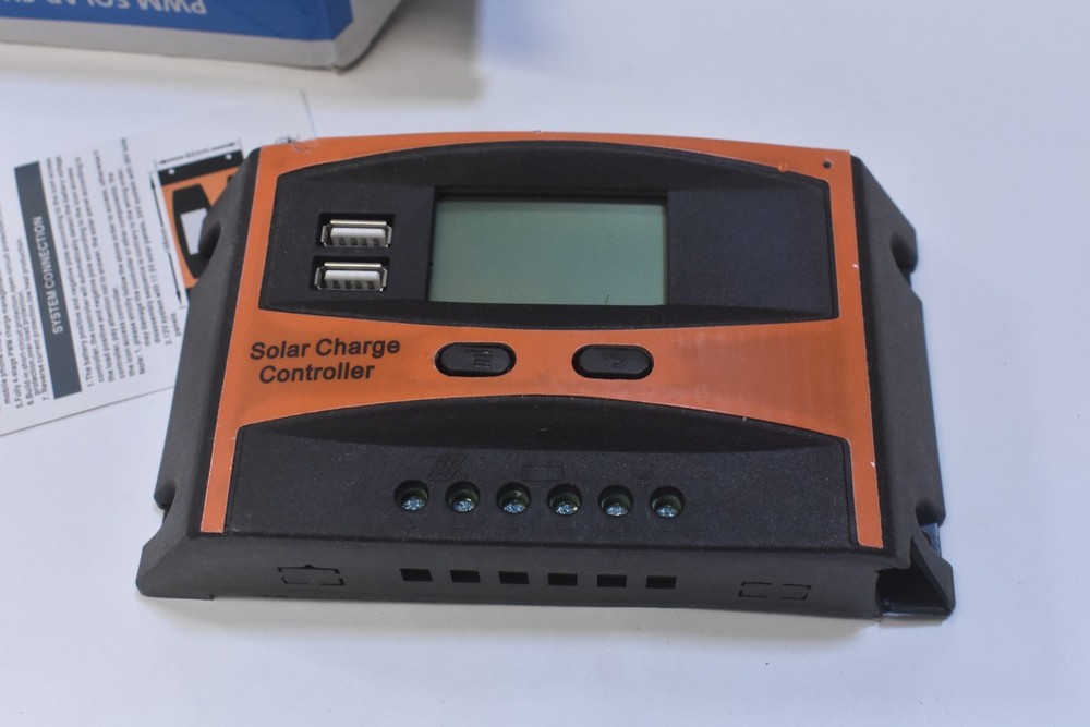 PWM Solar Charge Controller For Solar Off Grid System Orange/Black LCD Display