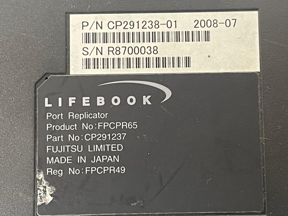 Fujitsu FPCPR65 Port Replicator CP291237