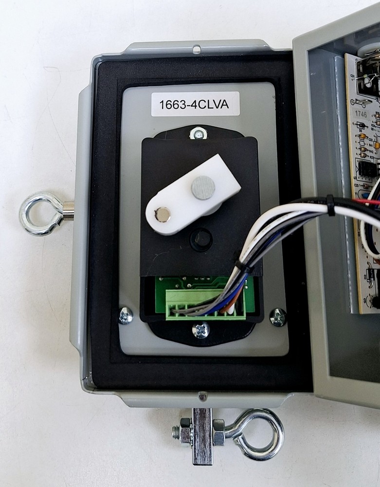 CMH Industries 1663-4CLVA Qas Andon Call Switch