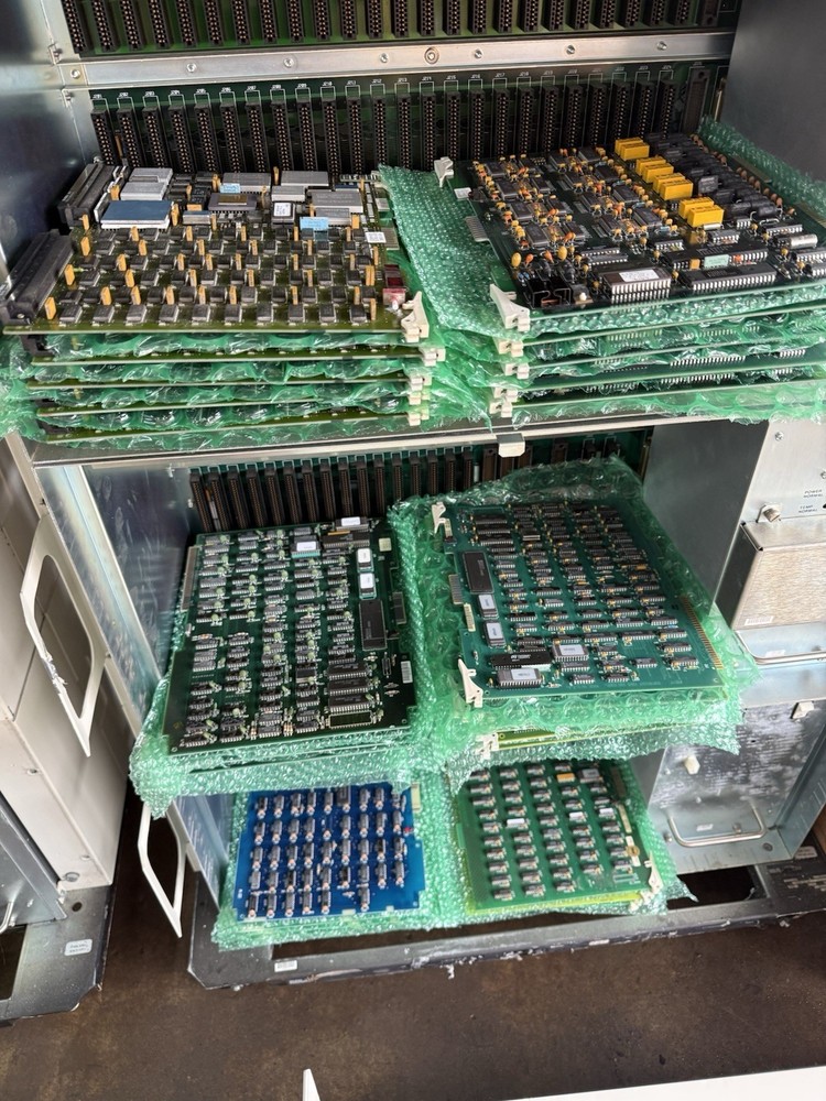 Rolm CBX Model 9751 Phone System