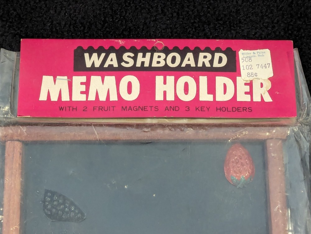 Vintage Washboard Memo Holder