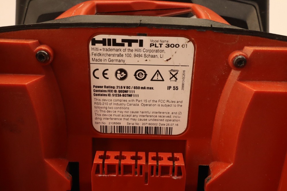 Hilti PLT 300 TOTAL STATION DIGITAL PRECISE LAYOUT TOOL COMPLETE SYSTEM