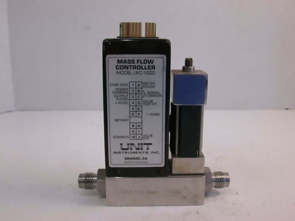 Unit UFC-1000 Mass Flow Controller MFC, 15%PH3-N2, 100 SCCM