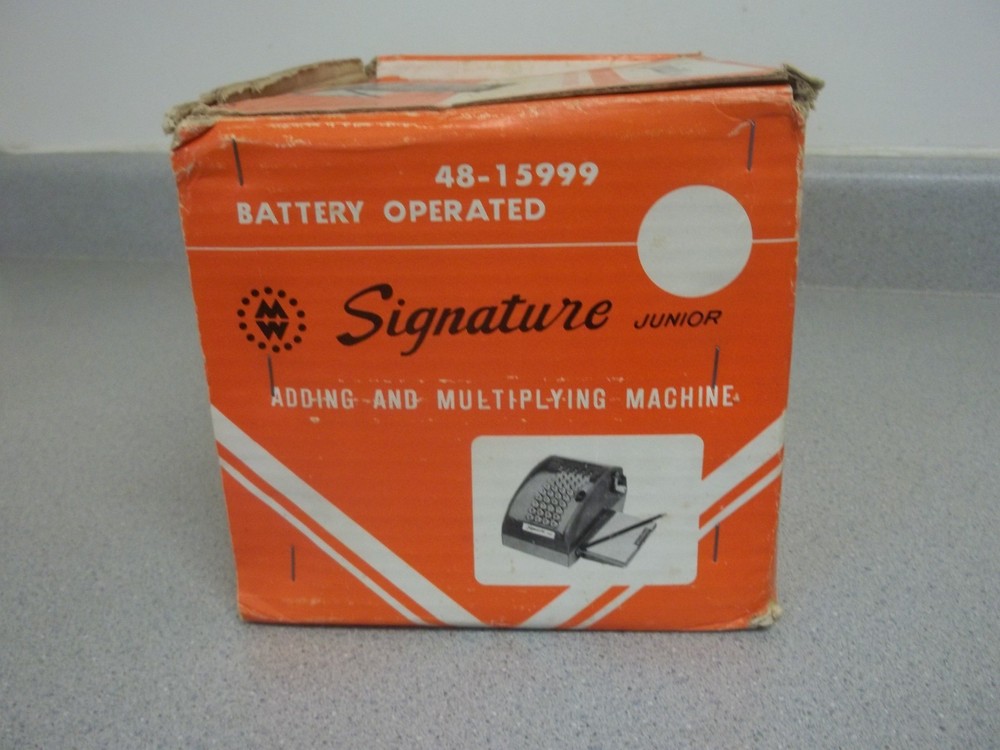 Vintage Adding and Multiplying machine Signature Junior with original box