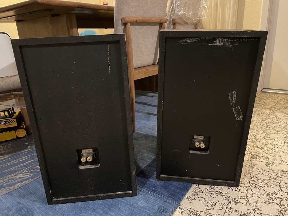 Acoustic Research AR-38s