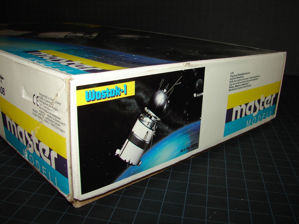 1989 ~ Master Modell ~ WOSTOK-l ~ First Capsule in Space