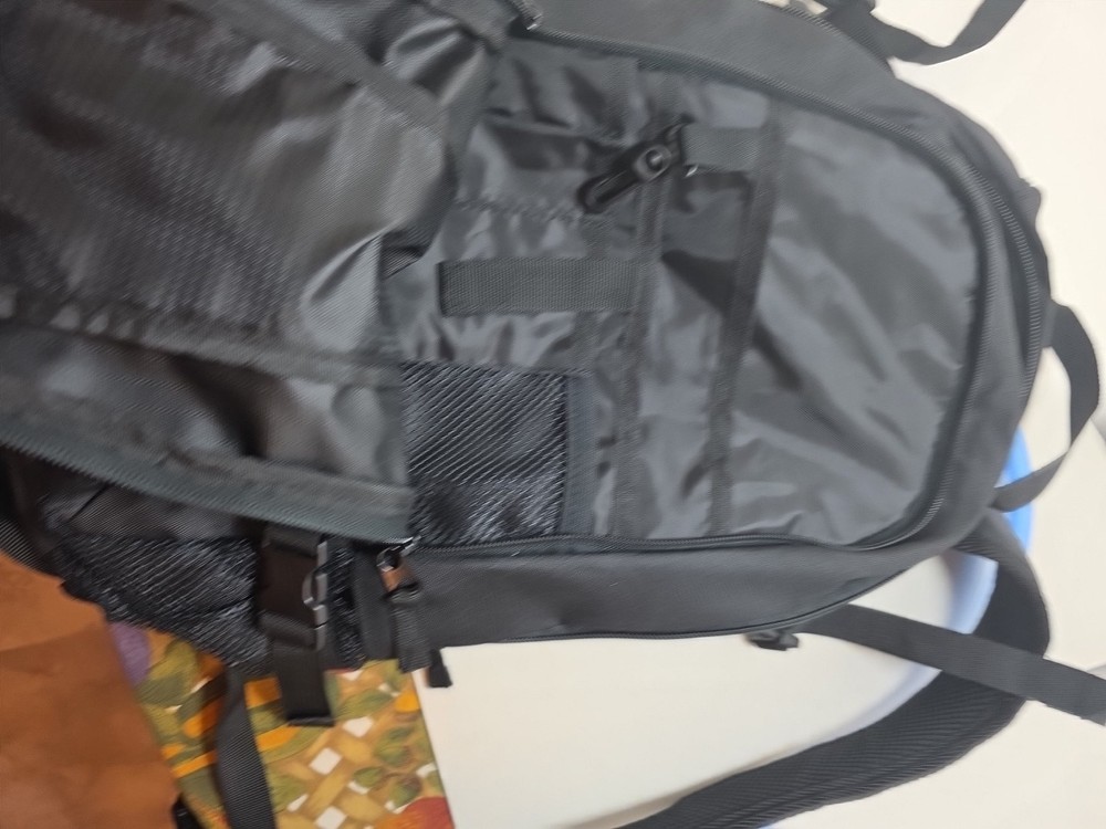 Quest Hydration Pack Backpack Bag Hiking Pack