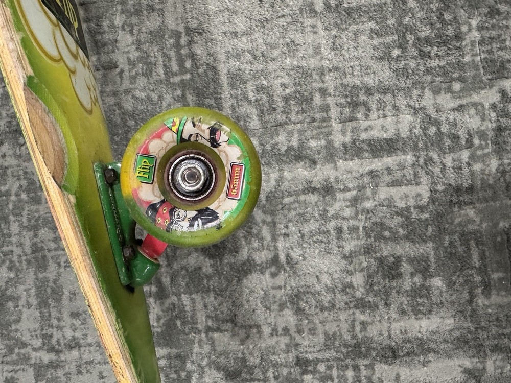 Cheech & Chong Pinner Tail Cruzer longboard