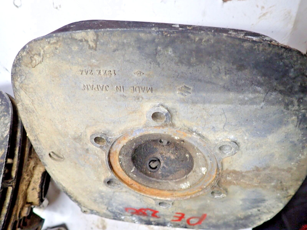 Suzuki PE Cylinder Head