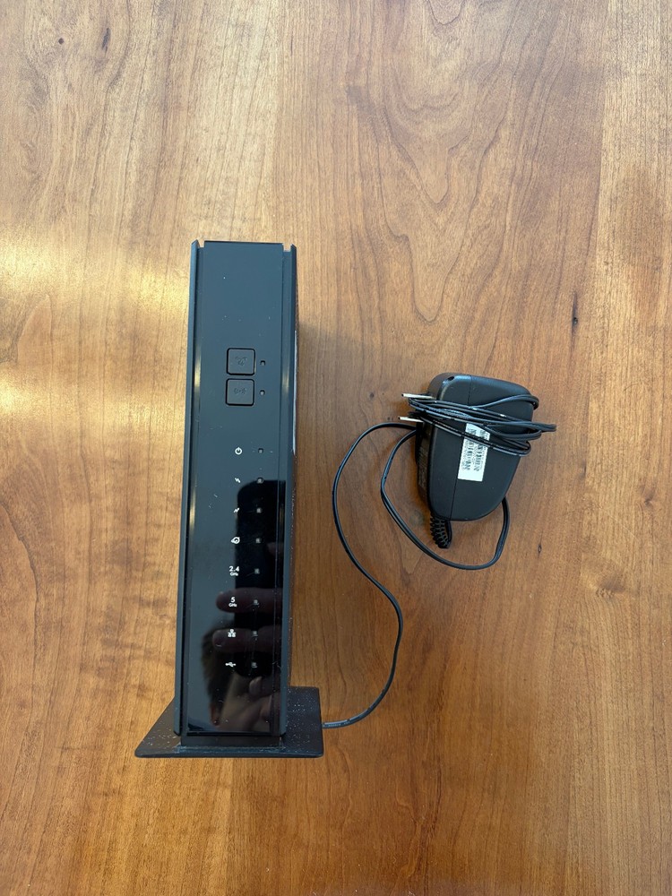 NETGEAR Cable Modem with Built-in WiFi Router (C6230) Missing Original Box