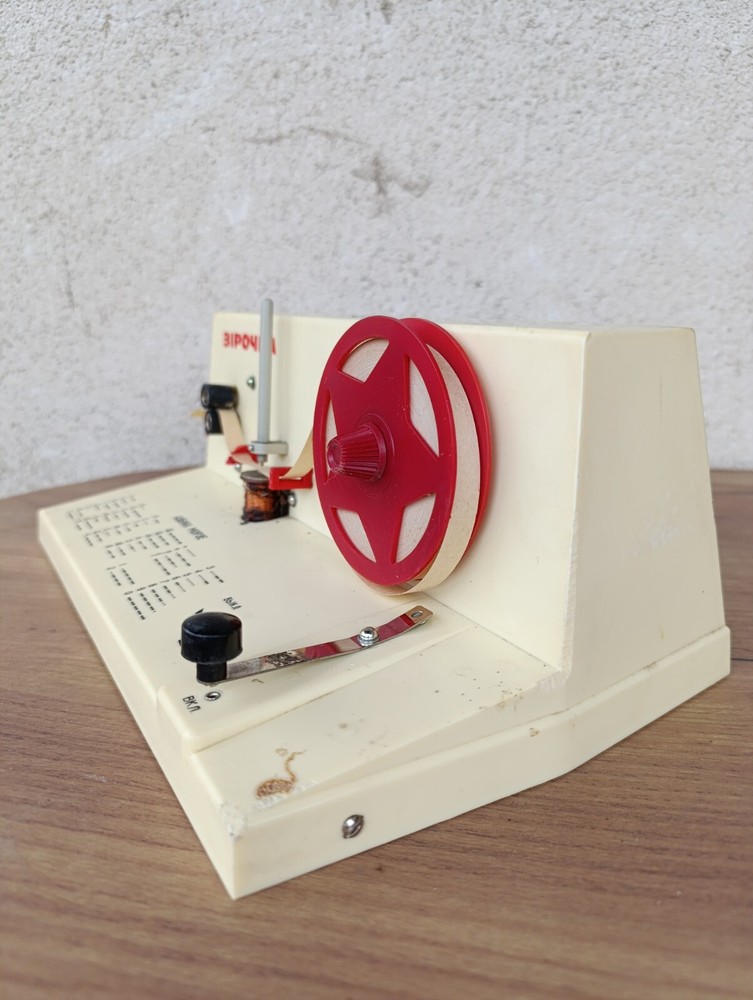 TOY TELEGRAPH KEY WITH MORSE CODE "STAR" 70s CCCP