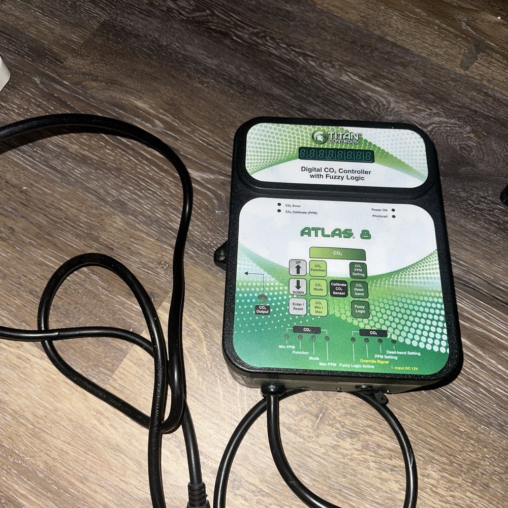 Titan Controls Atlas 8 Digital Carbon Dioxide Co2 Controller