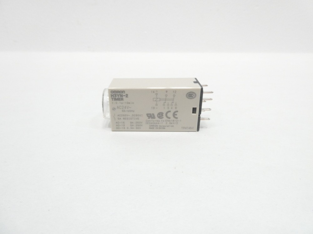 Omron H3YN-2 Timer 0.1s-10min 24v-ac