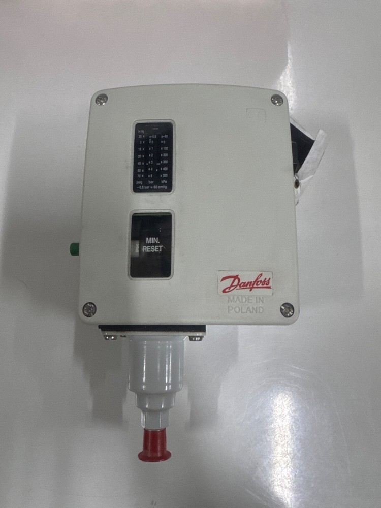Danfoss 017-524666 Pressure switch