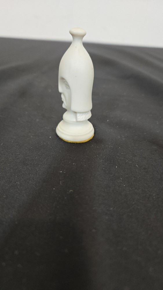 2.5" Mid Century Duncan White Pawn Chess Replacement