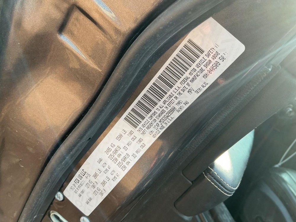 CHEROKEE 2015 Glove Box 4947577