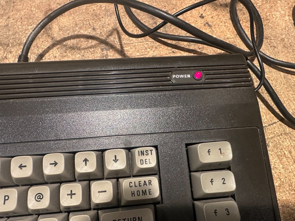 Commodore 16 Vintage Computer C16 Powers on No Video READ