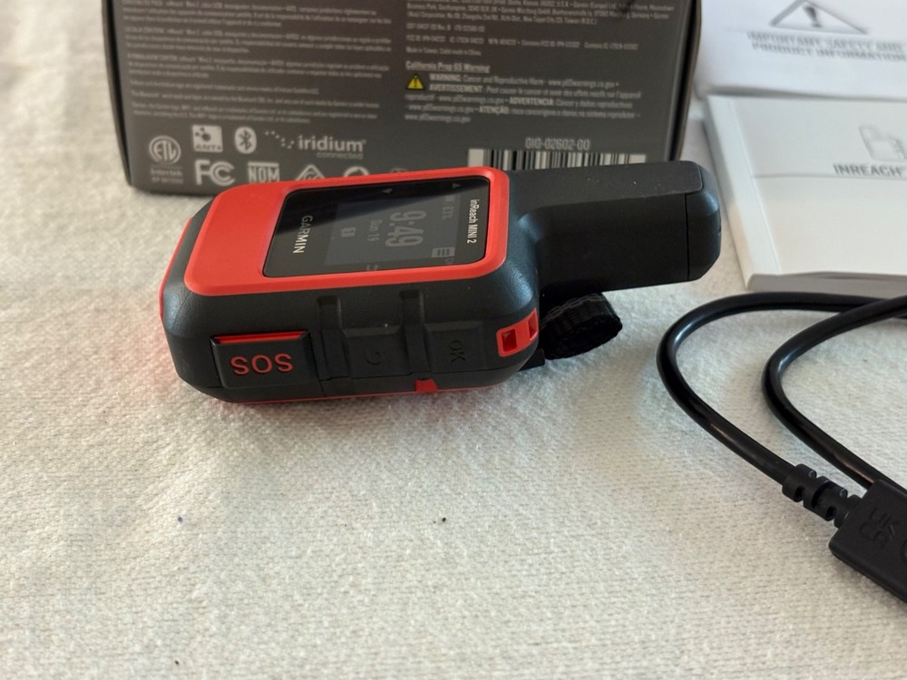 Garmin inReach Mini 2 Satellite Communicator - Flame Red VG Condition