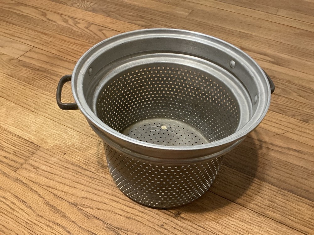 Vintage strainer, 9" diameter, 7" deep, aluminum