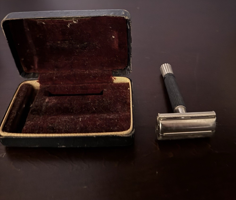 Vintage Gillette Safety Razor