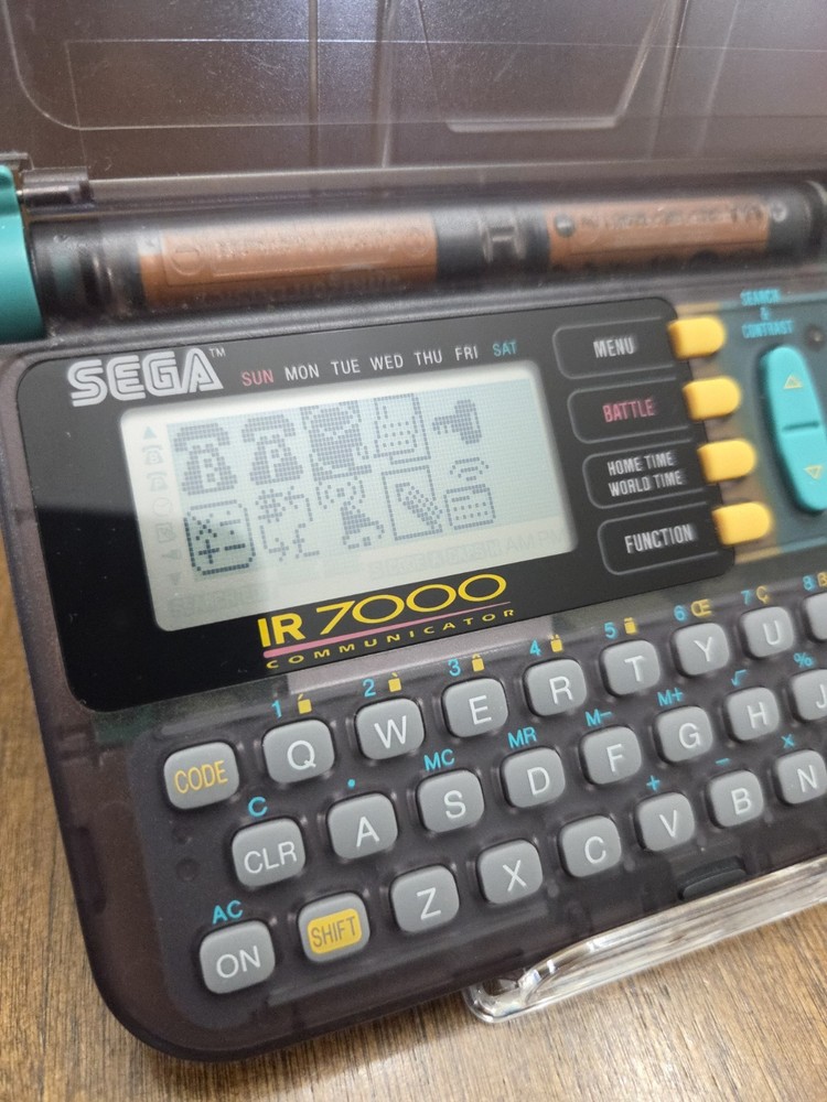Sega IR-7000 Electronic Organizer